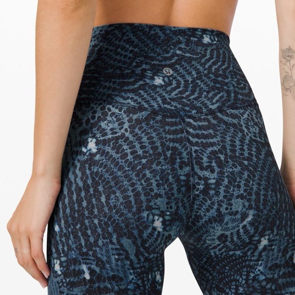 Lululemon Align High Rise Legging - Picture 4 of 6